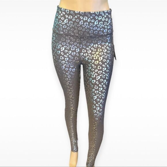 Fashion Nova Gray Leopard Print Leggings - Picture 1 of 5